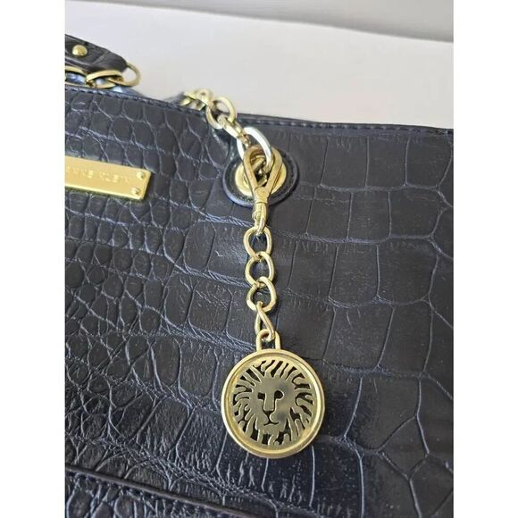 Anne Klein Shoulder Bag - Picture 9 of 9